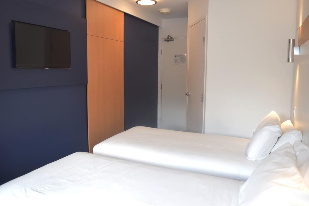 Ibis Budget - Gosford Eksteriør bilde