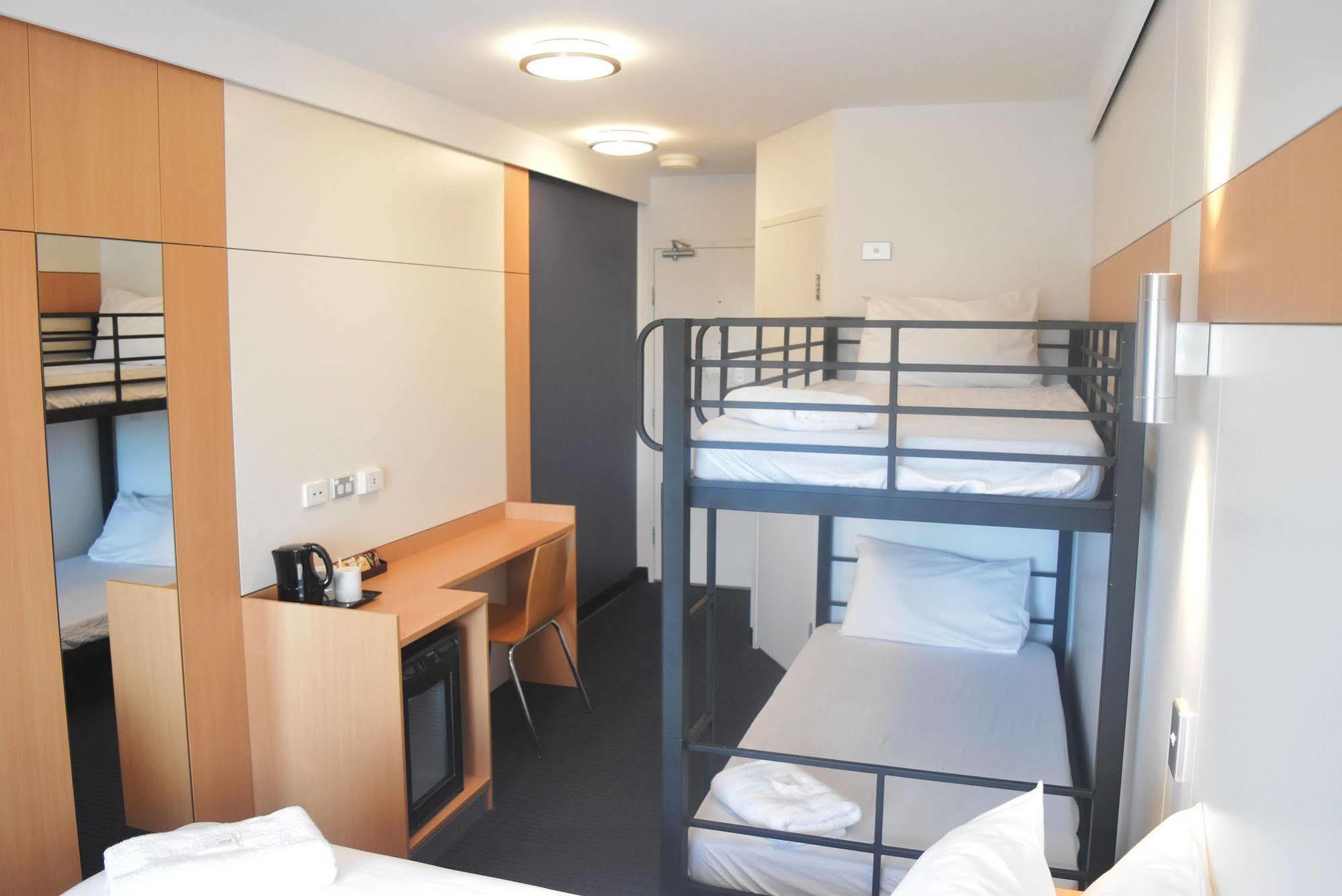 Ibis Budget - Gosford Eksteriør bilde