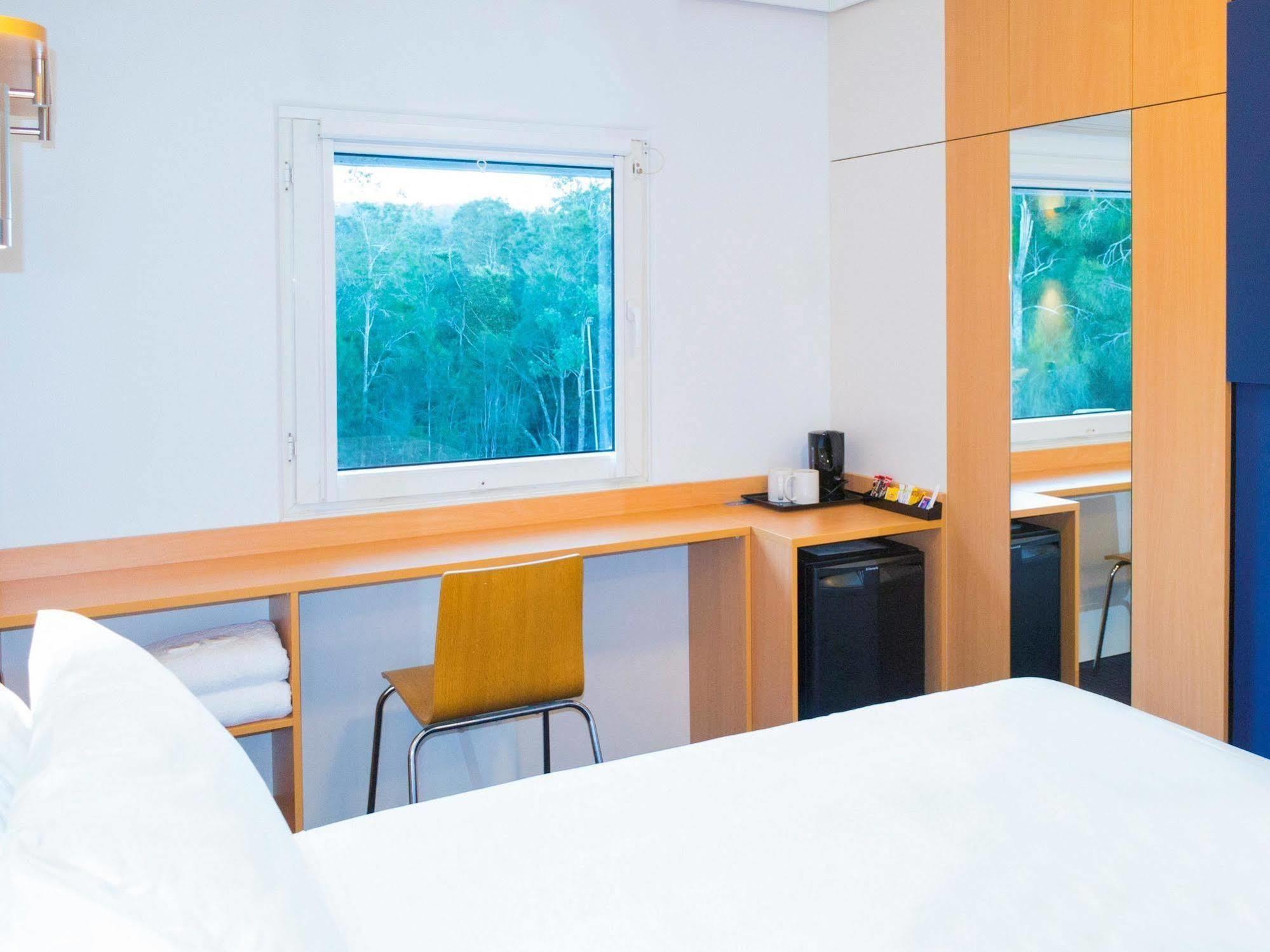 Ibis Budget - Gosford Eksteriør bilde
