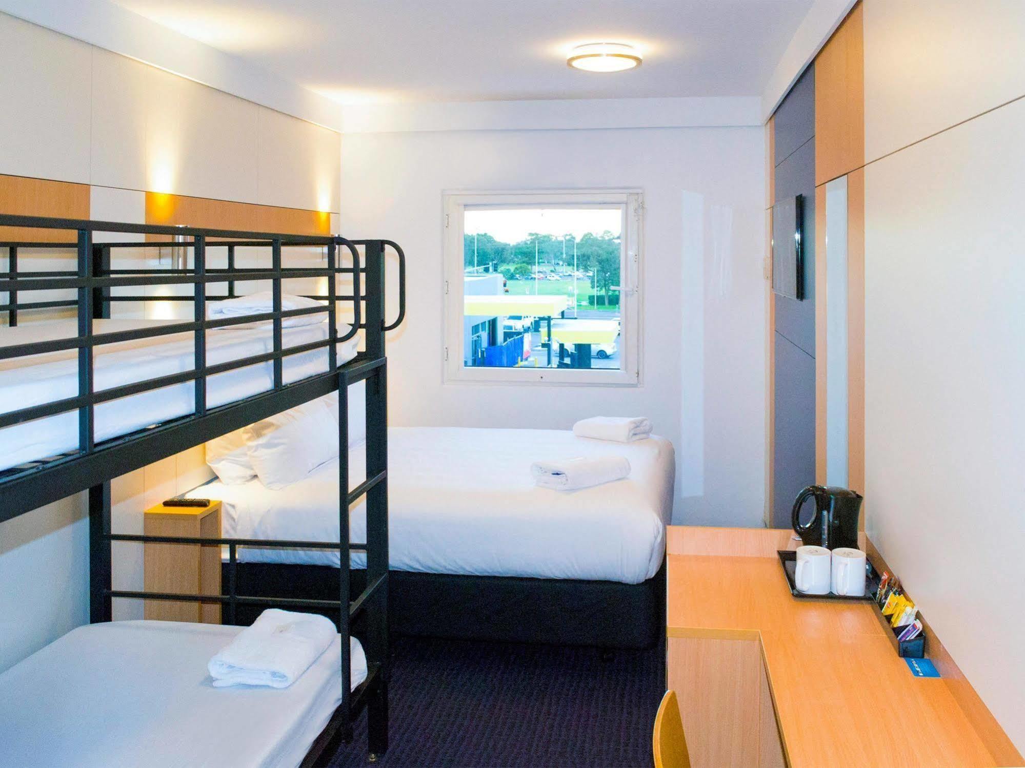 Ibis Budget - Gosford Eksteriør bilde