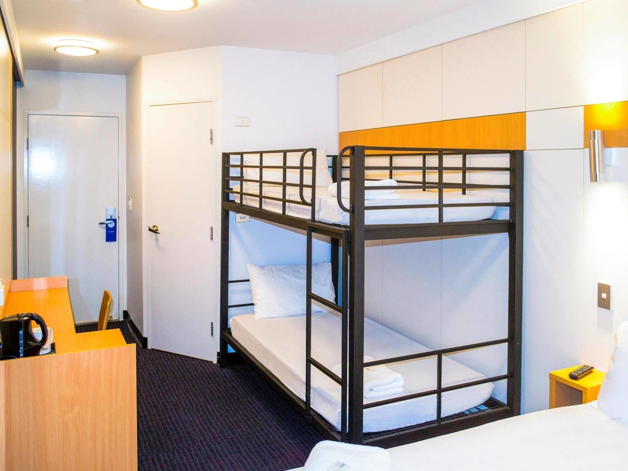Ibis Budget - Gosford Eksteriør bilde
