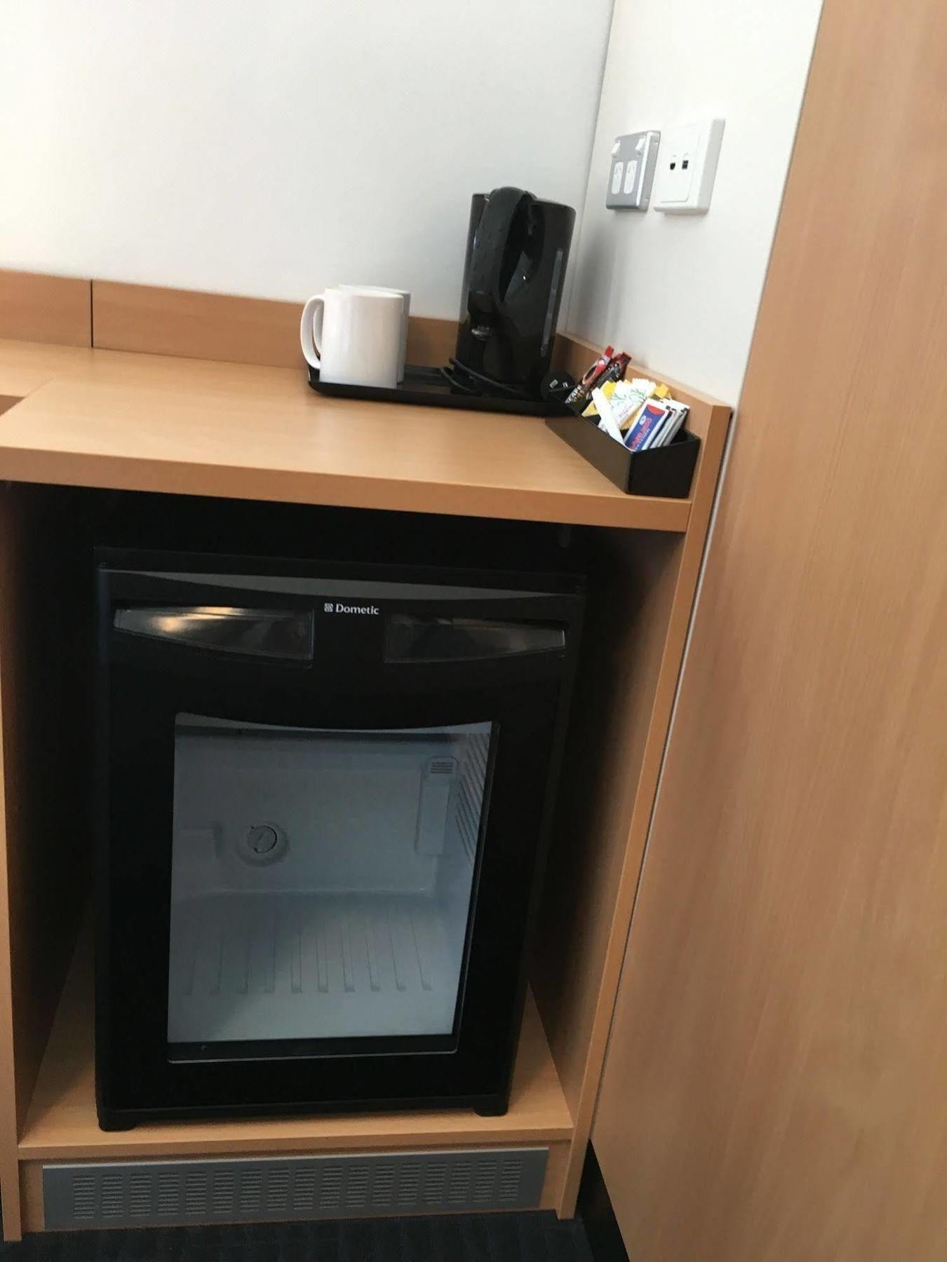 Ibis Budget - Gosford Eksteriør bilde